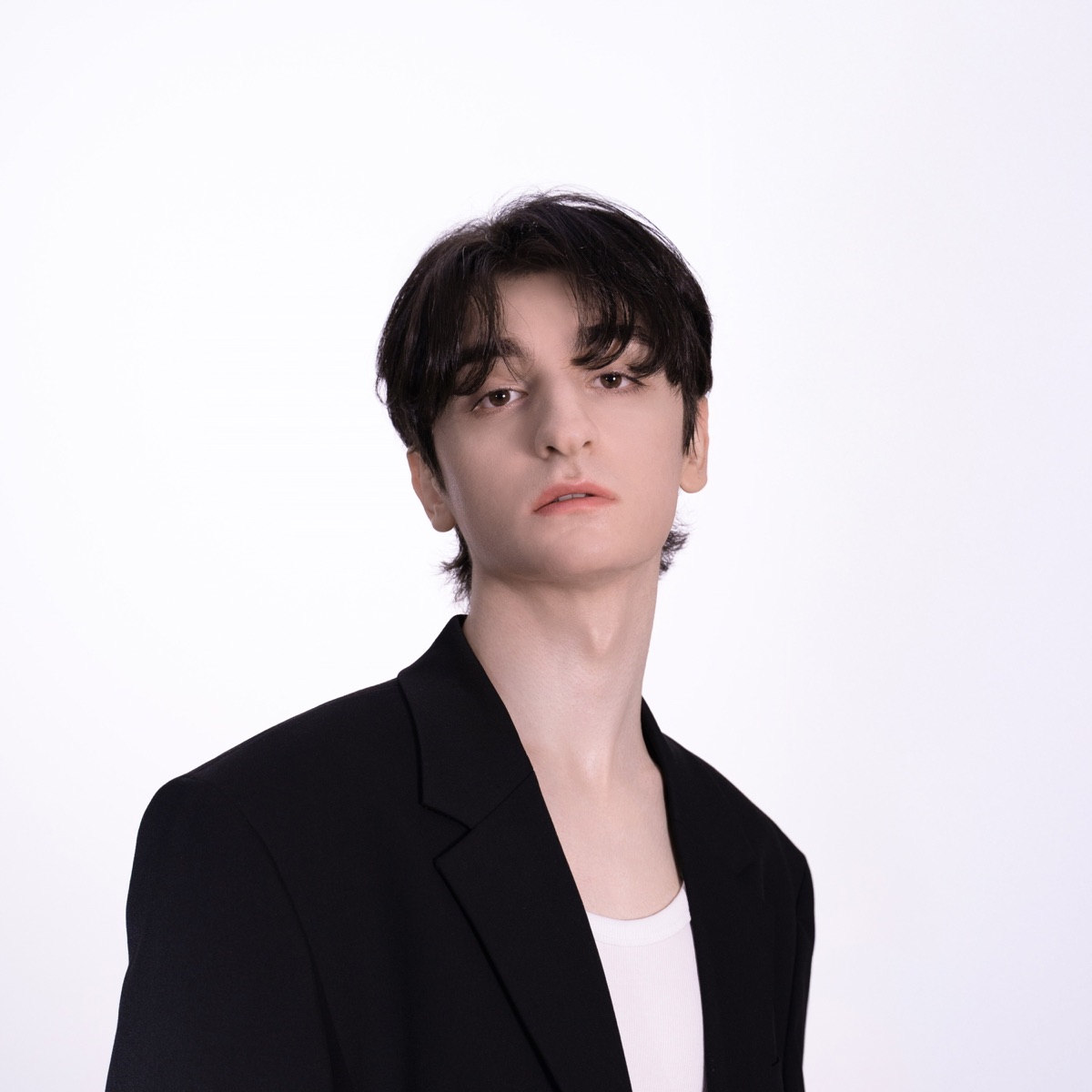 사진: Sam Core 공식 아티스트 이미지 (FREQ 제공)